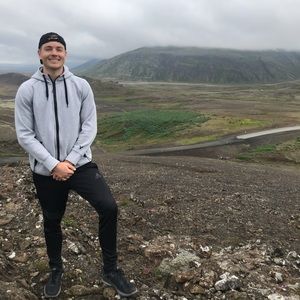 Meet your Posher, Andrew